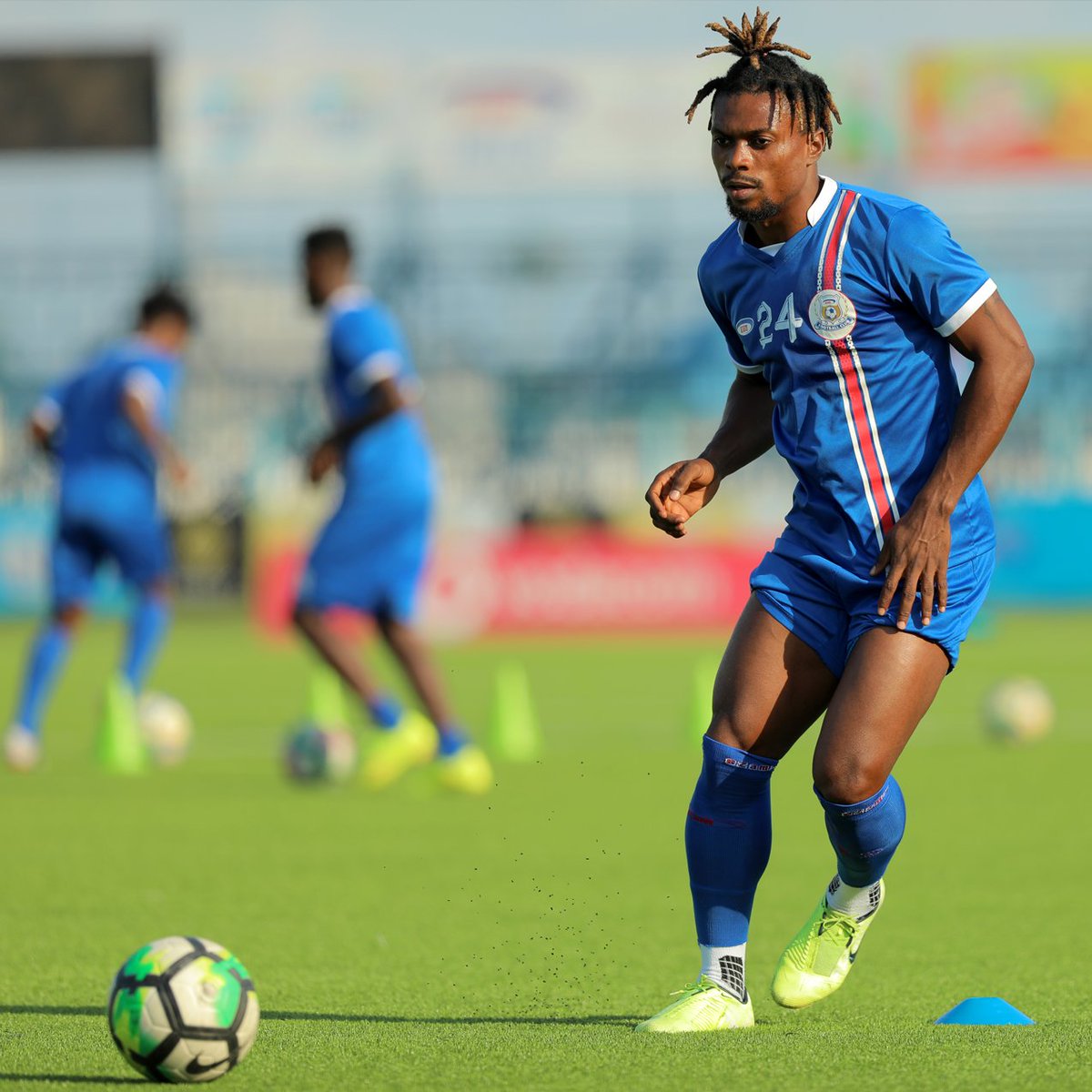 azamfc's tweet photo. #AnotherMission Mara baada ya mchezo wa jana dhidi ya Polisi Tanzania, kikosi cha @azamfc, kimeanza rasmi maandalizi kuelekea mchezo ujao wa ligi dhidi ya Coastal Union, utakaofanyika Ijumaa hii kwenye Uwanja wa Azam Complex saa 1.00 usiku.
#WeAreAzamFC #TimuBoraBidhaaBora https://t.co/TwVYdMwNUx