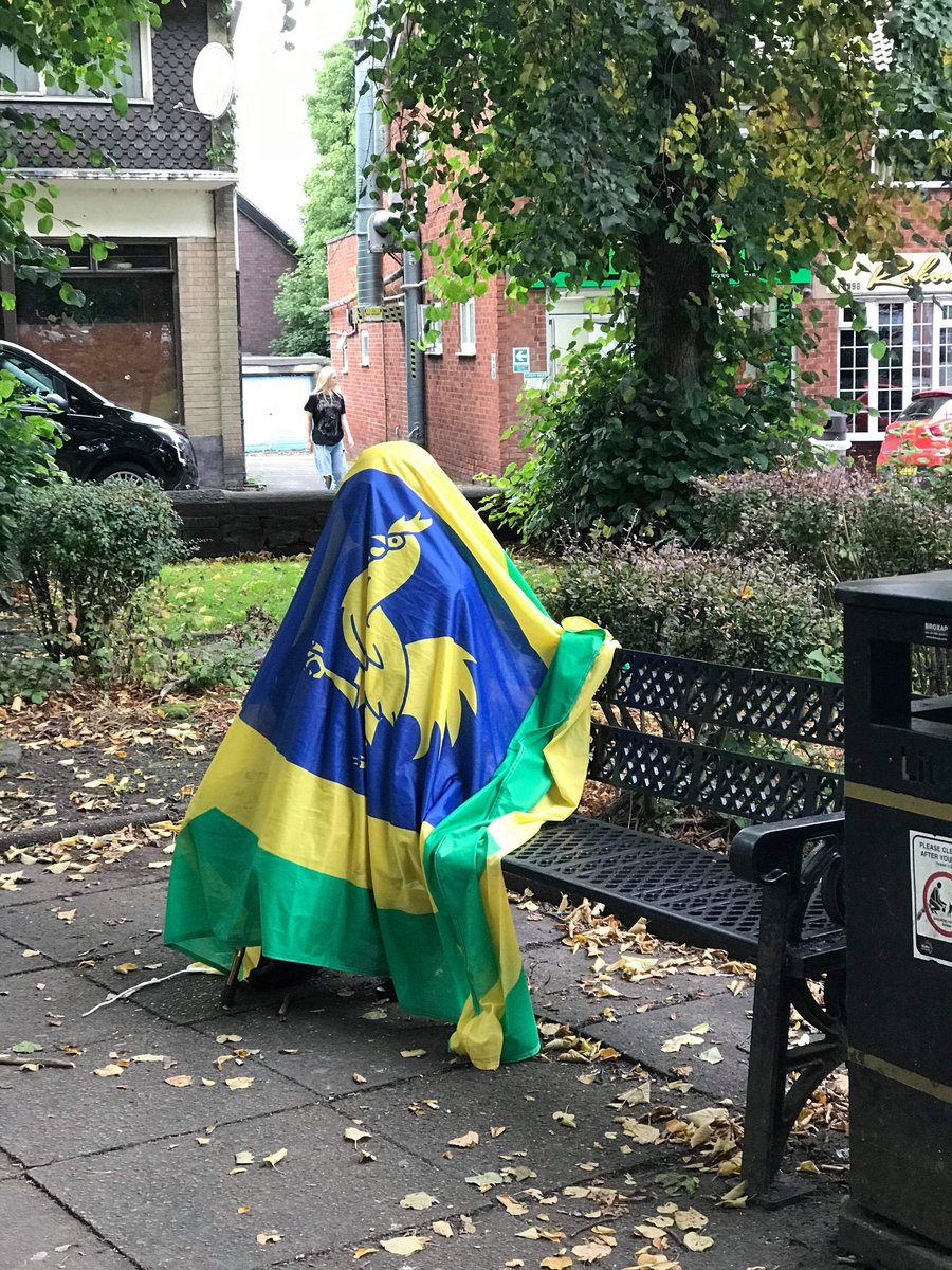 abradshaw45's tweet image. 👀🤡🐓eye eye #penkhullflag @PenkhullflagC  follow