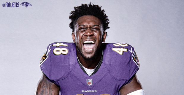 Sheadixon's tweet photo. New: Baltimore released the team's official depth chart this week.

#LSU rookie Patrick Queen is now the starting middle linebacker for the #Ravens.

His first #NFL game is Sunday vs. the Cleveland Browns.

https://t.co/n6h0isJiQu https://t.co/XkY22eoGqs