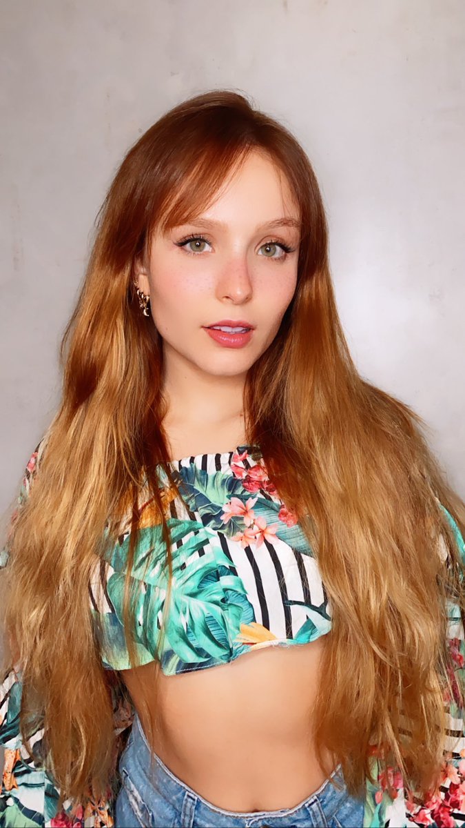 larimanoela's tweet photo. FILTRO NOVO JÁ DISPONÍVEL LÁ NO INSTA, USEM MUITO. ESPERO QUE TENHAM GOSTADO! #MPN #LarissaManoela #ModoAviao #LarissaManoelaIG #MinhaEscolha #LarissaManoelaInspiracao #LorenaQueiroz #ManuGavassi #Bia #TurmaDaMonica #LucasBurgatti #Enaldinho #BffGirlsKCA #MeninaSolta https://t.co/sEZKam6Hah