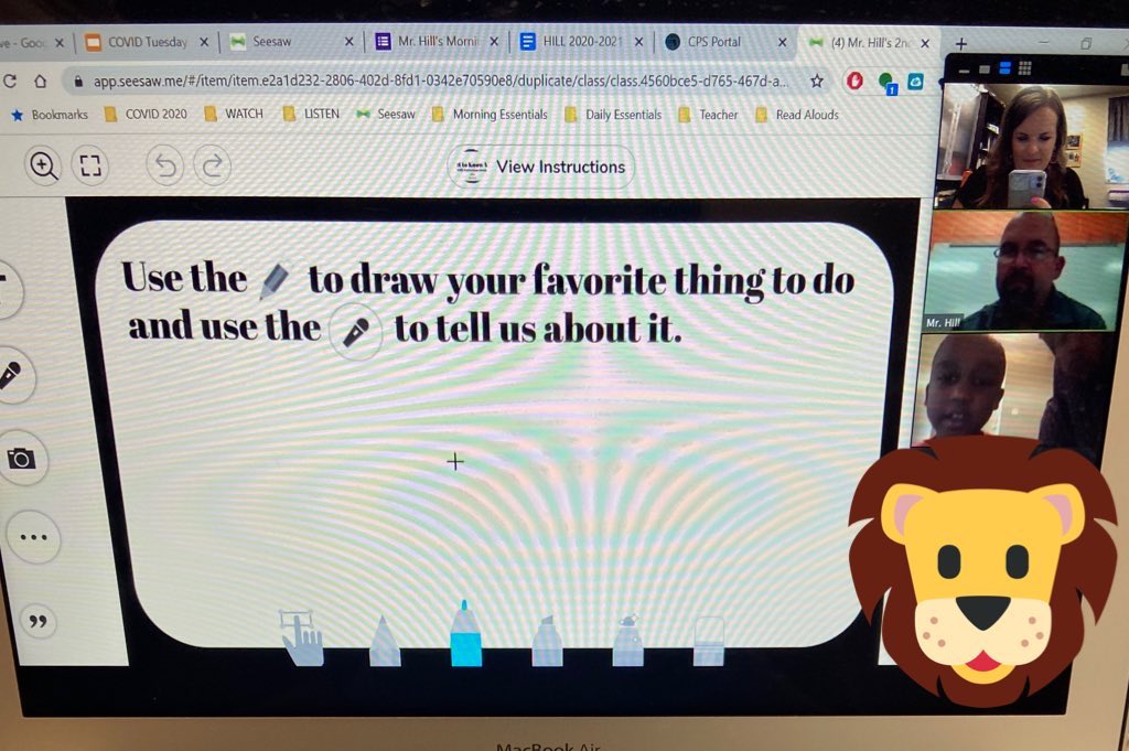 DrKyraYung's tweet photo. Y’all, school may look a little different, but our teachers proved once again that they are true heroes and can do “virtually” anything! #EBELionPRIDE #CPSBest https://t.co/Byq6BvLlJ3