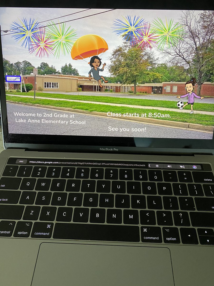 KenersonsMrs's tweet photo. First day of #virtual school with the #KenersonTribe 2020/2021. #HistoryInTheMaking @LakeAnneES #DolphinPride #FirstDayFairfax #FairfaxReady @fcpsnews #BitmojiClassroom #FirstDayPics https://t.co/FHMjKpEiyX