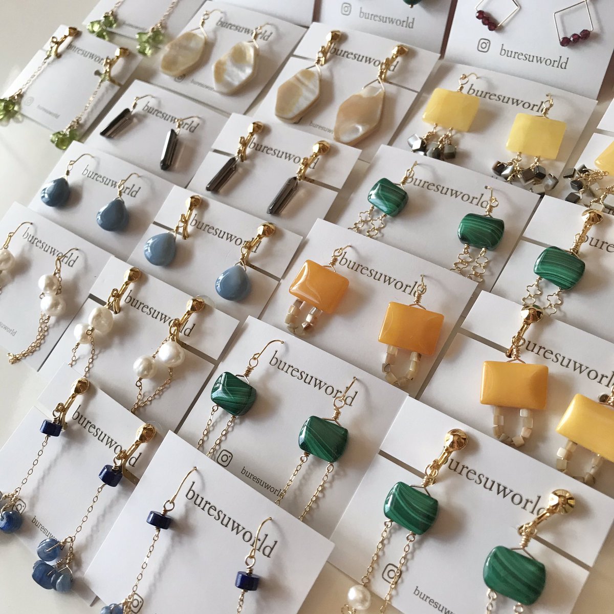 buresuworld's tweet photo. 9/9〜15 柏高島屋＊S館3Fで
アクセサリーのポップアップ
に参加しています。

わからない時にはスタッフさんに聞いてみてくださいね。

@buresuworld 
#ハンドメイドアクセサリー

↓秋物あります😊 https://t.co/QV5wNBnzdF