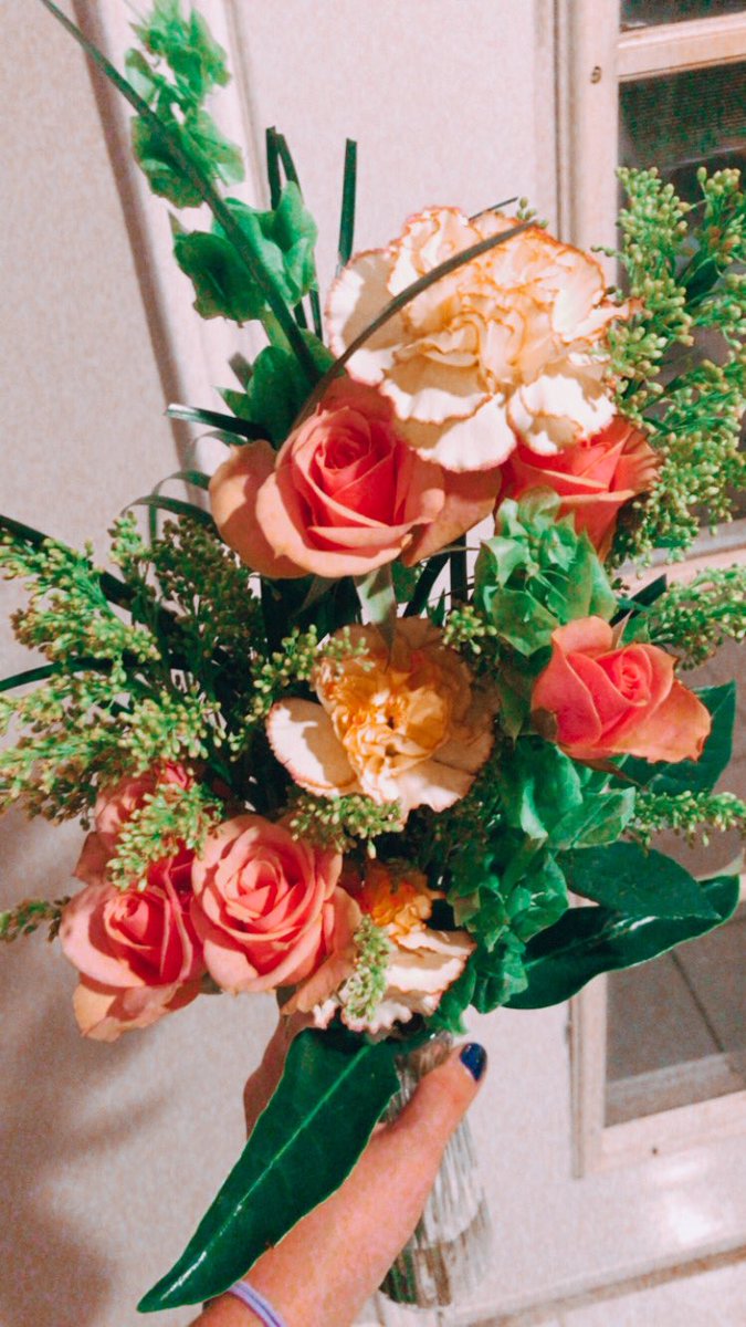 oconnorcfisd's tweet photo. My fiancé surprised me with flowers and sushi after my first day back!
We teachers made it through day one of F2F and Online teaching! https://t.co/kMF8KNrnFm