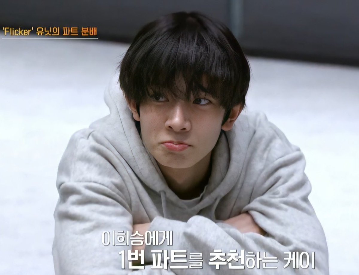 bungartsy's tweet photo. Heeseung cool, hot n sexy boyπ΅π₯β€ or Heeseungie cute, adorable n fluffy boyππΆπ
#weipe https://t.co/qIAAo7j4a5