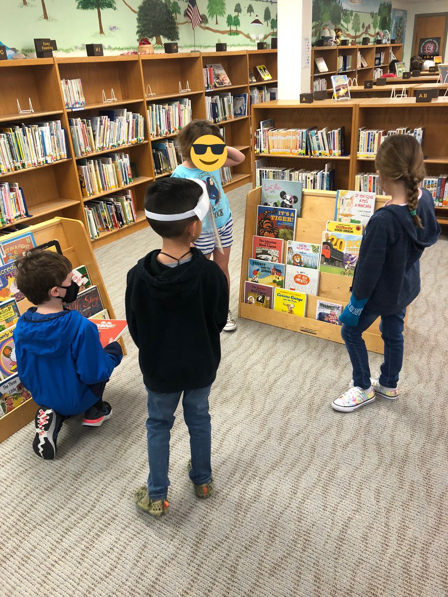 1stWithMsArick's tweet photo. We got to check out our first library book of the year today! My kiddos had so much fun getting to choose their own books 📚 #iteachfirst @GFESWildcats https://t.co/lpClxVVDlO