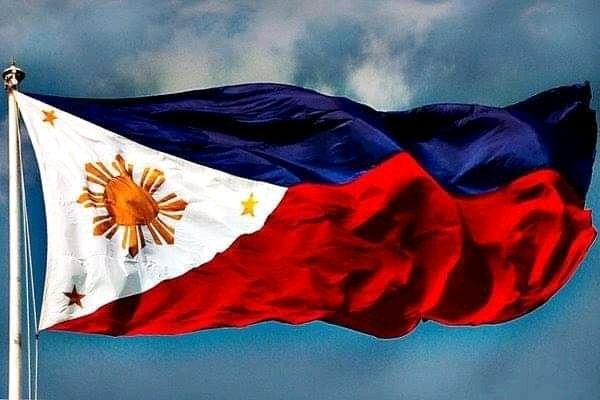 Rej601's tweet photo. I'm a FILIPINA . I am short , i have brown skin and my face is not made of plastic. and I'm proud of it. 

#cancelkorea https://t.co/EnnXoXd1Ha