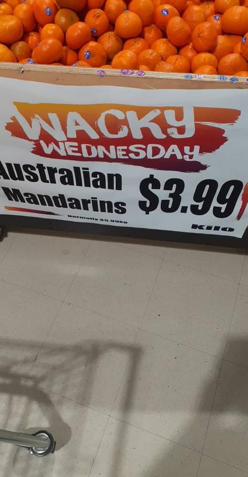 rayolearycomedy's tweet photo. Yeah had a pretty wacky Wednesday. Got a reasonable deal on mandarins https://t.co/dHyNitgqDp