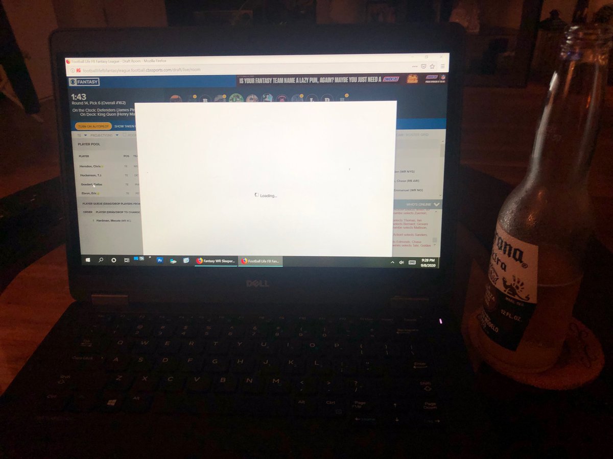 Doc_Hollladay's tweet photo. @CBSFantasy
REALLY @CBSFantasy #cbsfantasyfootball our draft night ruined cuz of this mess. Multiple users same issues!! Not cool https://t.co/8hWvp8vu92