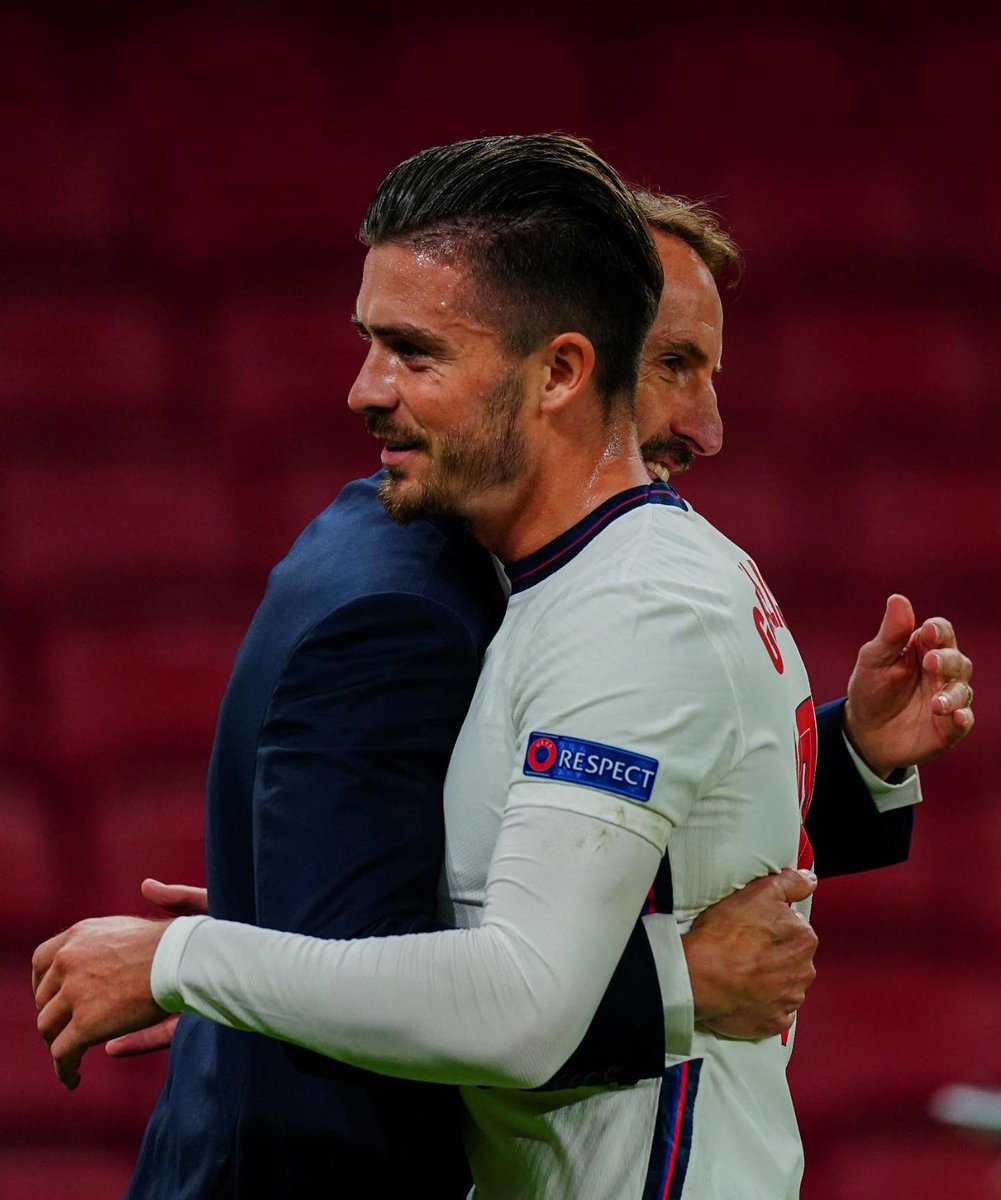 JackGrealish's tweet photo. Dream come true to make my @England debut tonight and a proud and emotional moment for me and my family. What a absolute privilege. 🙏🏼🏴󠁧󠁢󠁥󠁮󠁧󠁿 #ThreeLions https://t.co/EjejPO7GHB