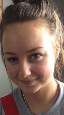 Paul Byrne (@paulbyrne_1) on Twitter photo Missing Teen.
Gardaí in Ballybunion are seeking the public's assistance in tracing the whereabouts of 16 year old Alex Sugrue who is missing from her home in Ballybunion, Co. Kerry.
Alex was last seen at 9am on the morning of Saturday 5th <a href="/VirginMediaNews/">Virgin Media News</a> <a href="/gardainfo/">Garda Info</a> Missing Teen.
Gardaí in Ballybunion are seeking the public's assistance in tracing the whereabouts of 16 year old Alex Sugrue who is missing from her home in Ballybunion, Co. Kerry.
Alex was last seen at 9am on the morning of Saturday 5th <a href="/VirginMediaNews/">Virgin Media News</a> <a href="/gardainfo/">Garda Info</a>