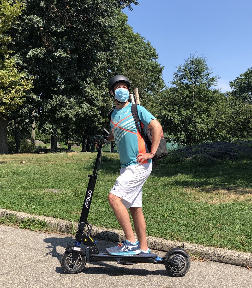 JerBearPinsly's tweet photo. Scooter: $800
Helmet: $60
Amping up your sex appeal by 4,000%: priceless
#ScootNation #BadBoyForLife https://t.co/lWTB6y96FY
