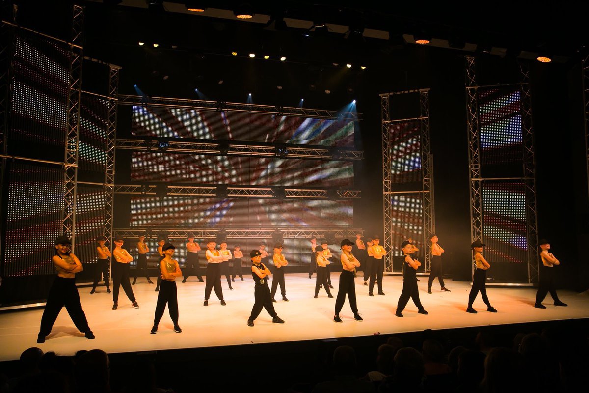 PremiereSofD's tweet photo. We are so excited to be back &amp; enrolling for new students!
❤️ RAD Ballet
🧡 ISTD Modern
💛 ISTD Tap
💚 Acrobatic Arts
💙 Street
💜 Enrichment &amp; Stretching
❤️ Musical Theatre
🧡 Dance It Disney
💛 Aerial Courses
💚 Adult Classes
💙 West End Guest Teachers

Get in touch for info 🌟 https://t.co/pQO437XcNG