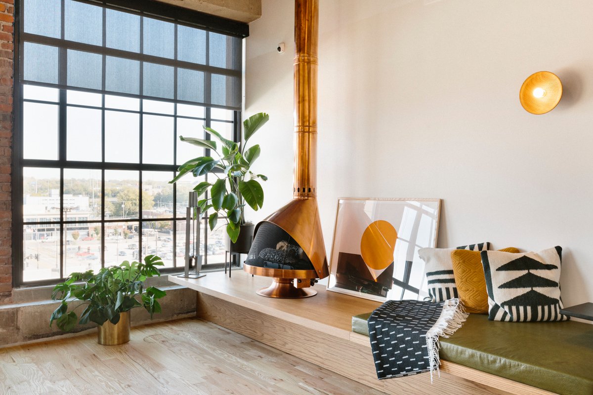 WeWork's tweet photo. Interior design goals at WeWork Kansas City. #wework #weworkkc https://t.co/YA1pCN6EKt