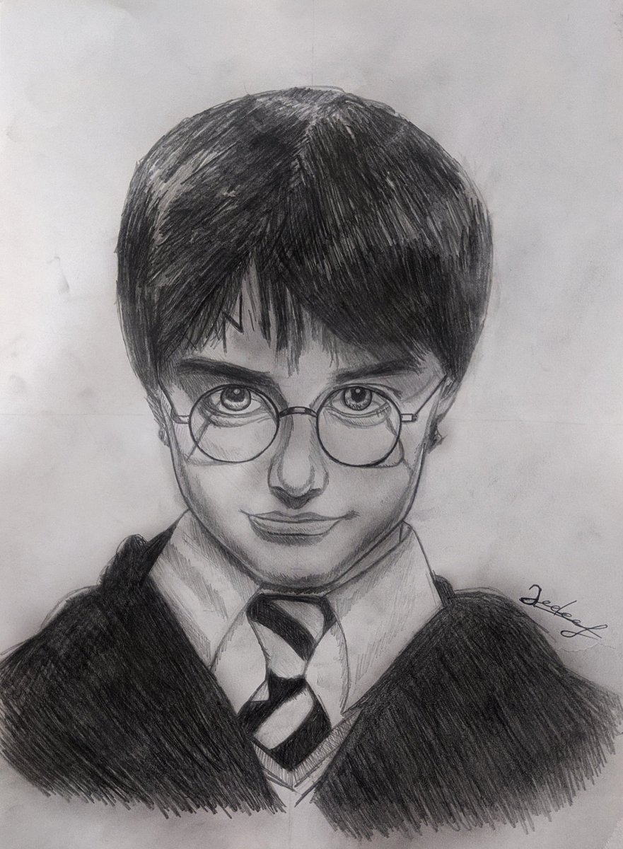 elminaskar's tweet photo. one of my best pieces
#harrypotter #mydrawings #myhandwork #onepencil
#Pencildrawing https://t.co/2SL2cWYr3G