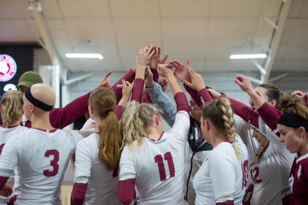 svuathletics's tweet photo. In ten years, the women's volleyball team has won over 140 games while appearing in the 2014, 2017, and 2019 CAC Semifinals. Last year, the Knights made program history with three players earning post-season honors. Go Knights!! ⚔️🏐
#SVUAthletics | #SVUedu | #Volleyball https://t.co/bWlDgt93Ks