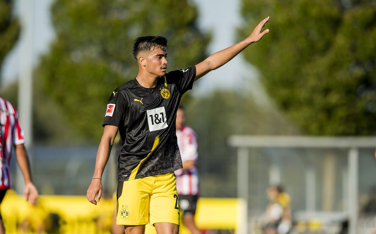 BVBjpn's tweet photo. 📸 #BVBSPA https://t.co/eFoigIsmH6
