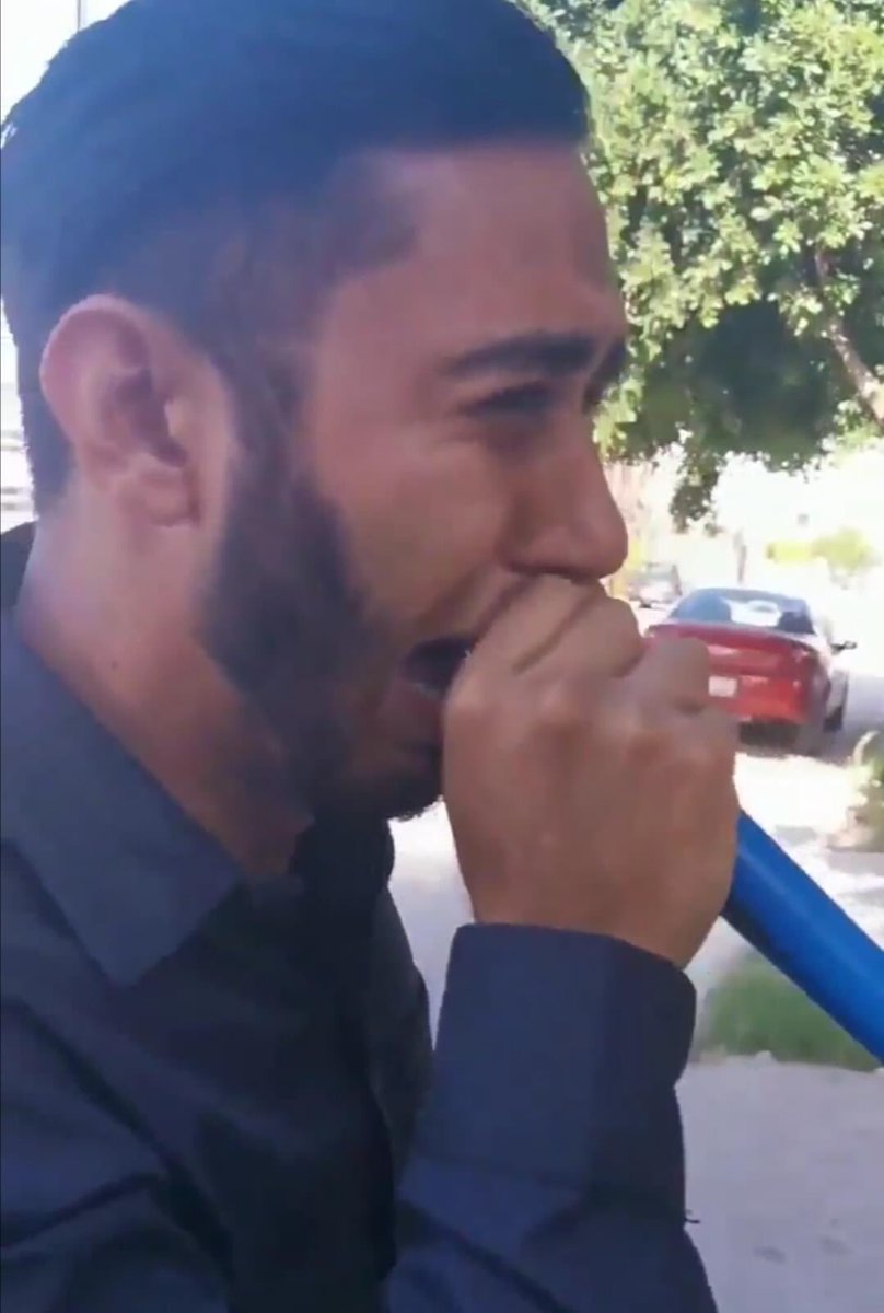 Sergionidas's tweet photo. El 2020 / Yo 😔 https://t.co/tc6wgKSlfa