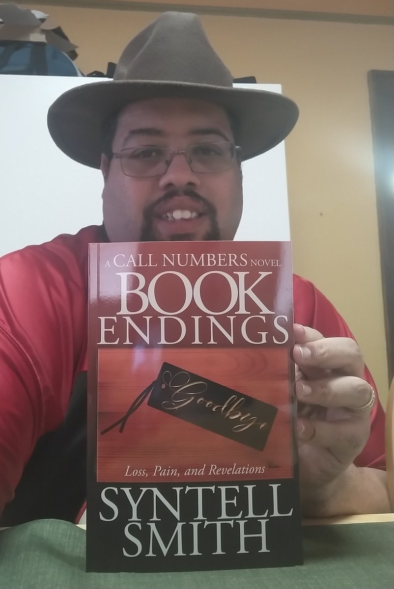 SyntellSmith's tweet image. THEY. HAVE ARRIIIIIIIVED!!!! My first proofs from Lulu! At last l, I can hold my newest creation in the palm of my hand!!! #WritingCommnunity #WritingCommunity #LibraryFiction #librarylife