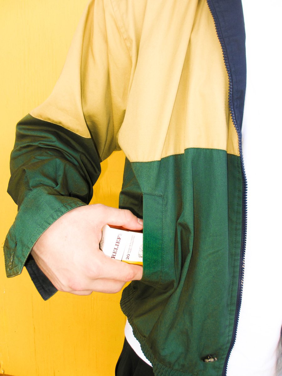 reliefcbdbrands's tweet photo. Always strapped ๐ฅ๐ฆ๐จ #reliefcbd #cbdcigarettes #hempcigarettes #hemp #cbd https://t.co/2UNhlknWAh