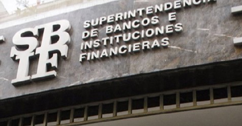Mega's tweet photo. ¿Qué hacer ante un fraude bancario?: Abogado explica 3 pasos que debes realizar >> https://t.co/AVTjlrycqW https://t.co/lyOooWySGW