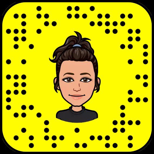 يفوتكم سنابي كل يوم اتكلم واغني وانتم خليكم بس تابعوني في تويتر 😉😂