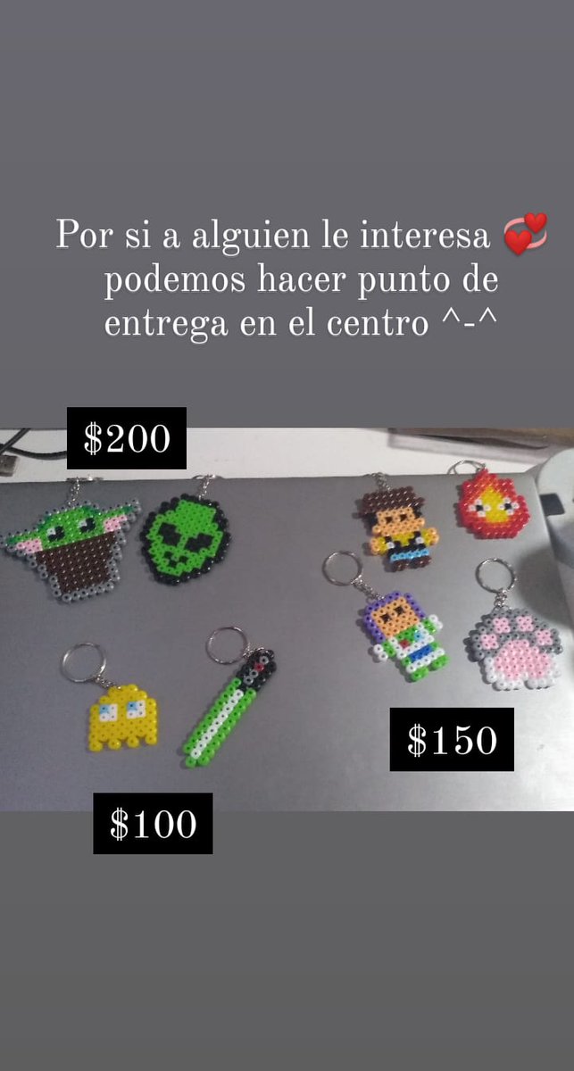 estressaditto's tweet photo. Nada gente, además de mí emprendimiento de cosas dulces, también hago llaveritos hamabeads para subsistir en está cuarentena 
Soy de La Plata, agradeceria muchísimo si comparten 🥺💞 https://t.co/liHbQi1ilb