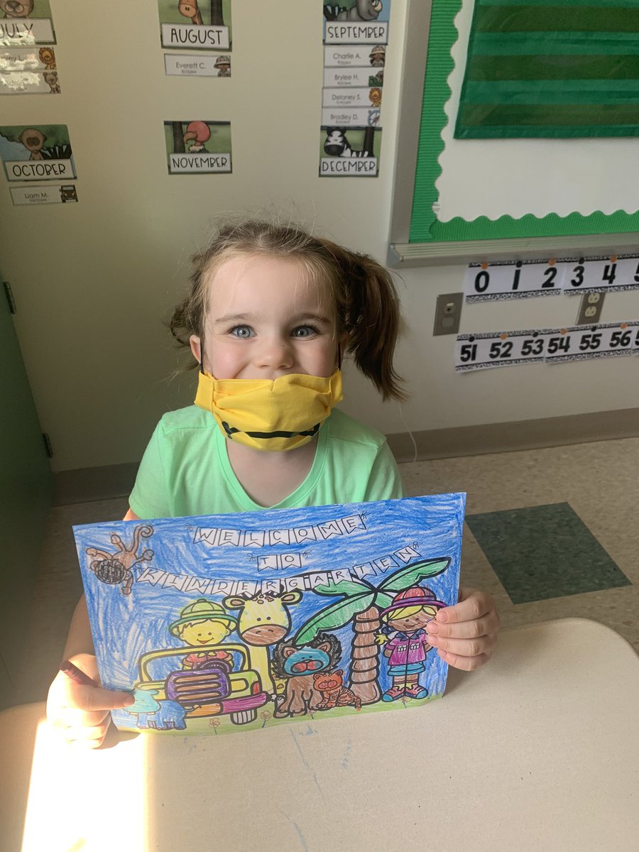 MrsLaneSMEK's tweet image. More 1st day of Kindergarten photos! 🦓🦍🐘🐆🐅 #SMESafari #reCONNECTnycsd #firstdayofk