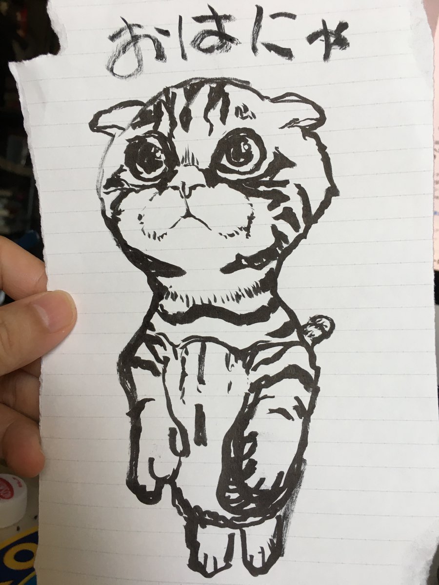 おはようございます。

左)エスキース   右)この筆ペンで描いてます 