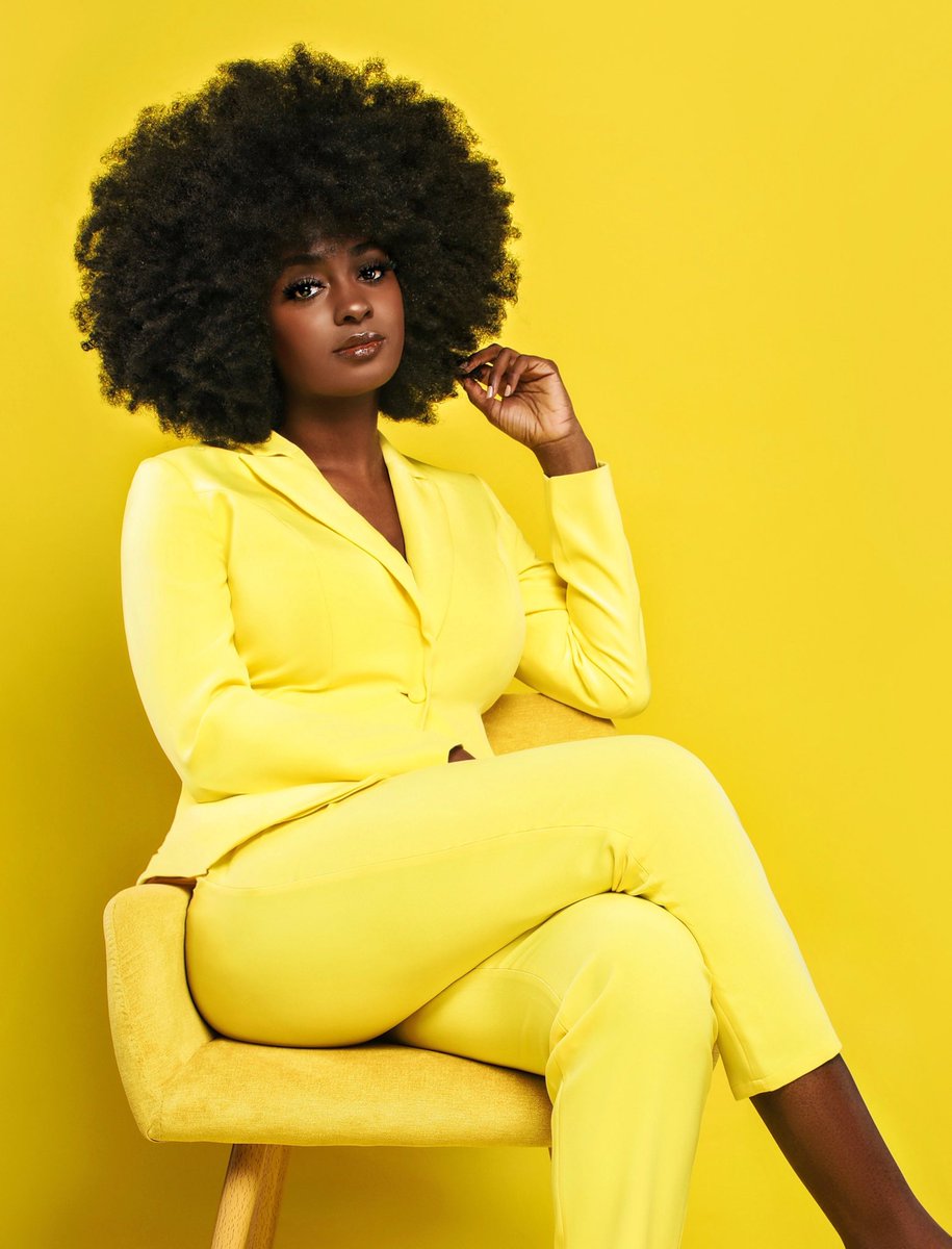 alexuscrown's tweet image. Black women and any color 🤝