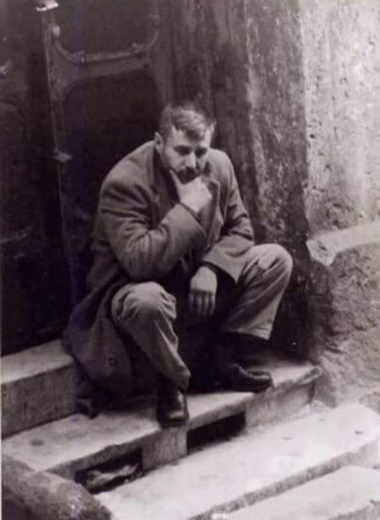 geriye kahırdan baska ne kalmış...