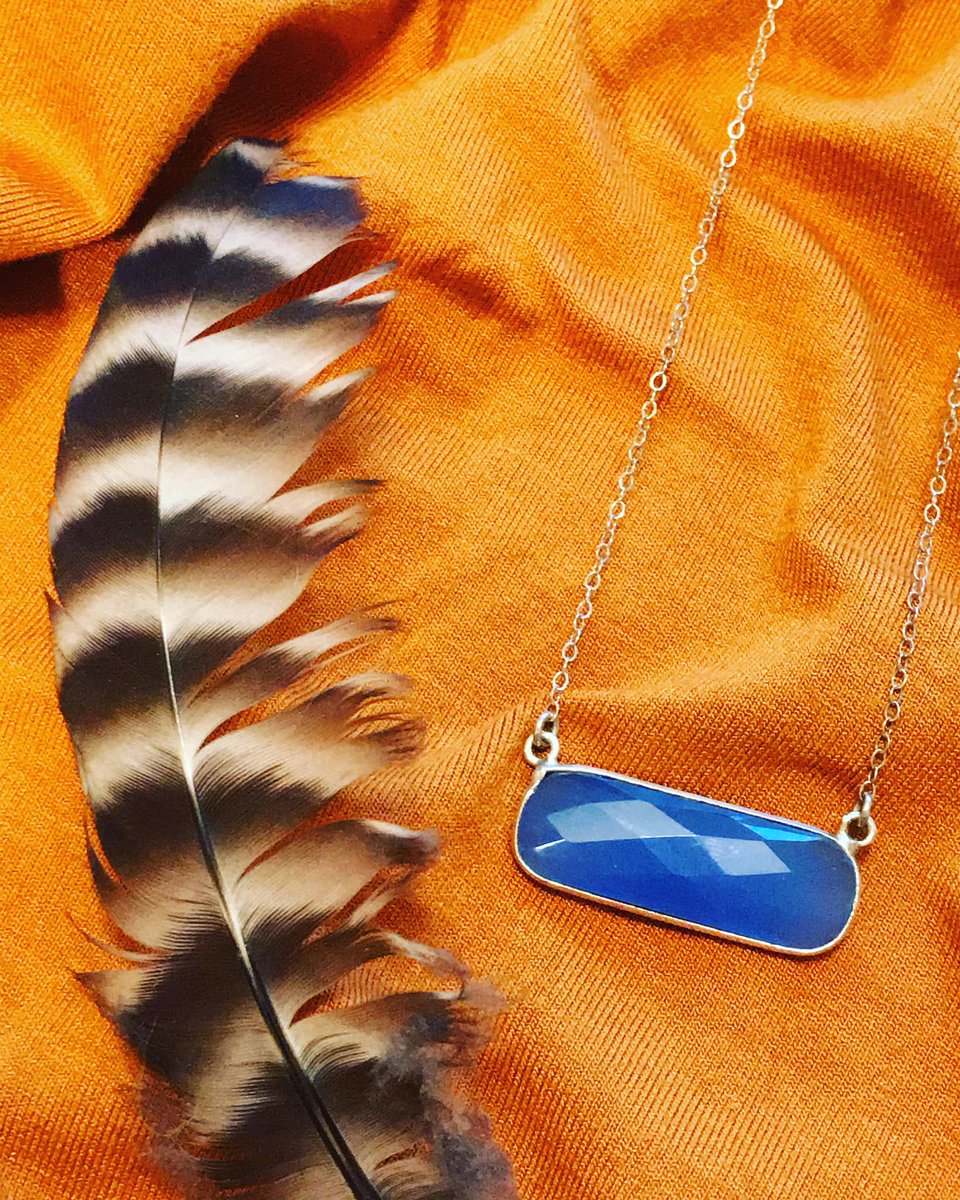 HydrangeaToo's tweet photo. This #BlueChalcedony bar #necklace gives feelings of calm, optimism, and light-heartedness, a creative stone that stimulates the desire and ability to learn new things. #Handmade with #SterlingSilver; #pendant is on a 16” chain. Was $68, now only $40.80. // #VT #BTV #ShopSmall https://t.co/1OP1S3D1SG