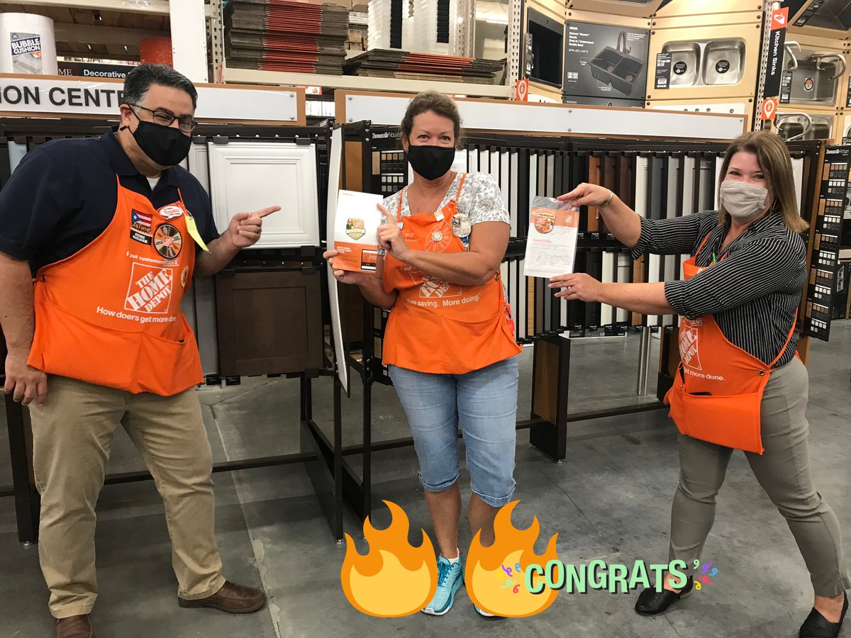 Jamie was on 🔥 for the month of August closing $68,000 in services sales and recognized as a top performer for D133!! She also achieved her Gold award today! #SEServicesAOM <a href="/SeanBrownD133/">Sean Brown</a>    <a href="/kellitawney/">KelliTawney</a> <a href="/angelaponte/">angel aponte</a> <a href="/sm_thd6377/">Jaime San Miguel</a>