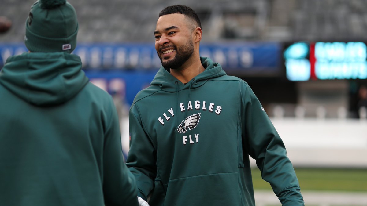 Eagles's tweet photo. Roster Move: #Eagles have signed TE Richard Rodgers. https://t.co/8eMGooQNc9