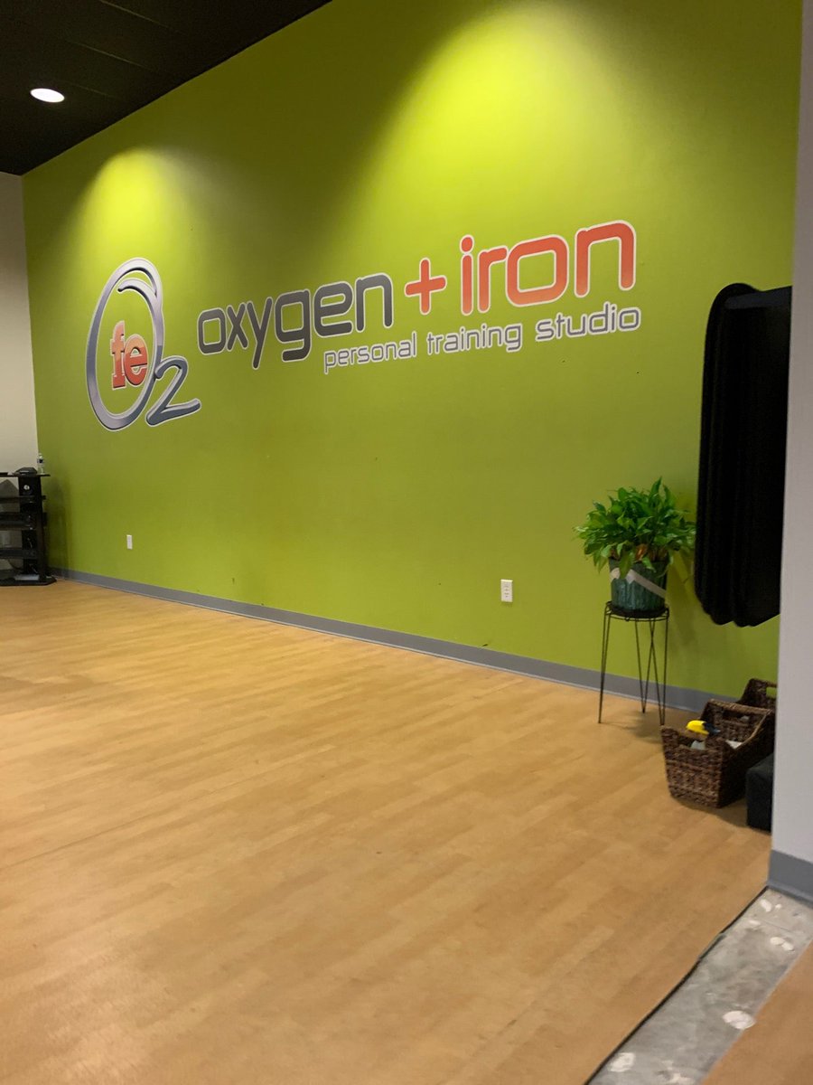 jjwarren97's tweet photo. #GotItIn #IHaveSweetSweat #DepositMade #SweatinLikeABoss #NoExcuses (@ Oxygen And Iron in Midlothian, VA w/ @steve_jaros @chipandemmy @jellysandwich @bryan_warren @t3rr1_5m1th @ecrab7) https://t.co/ZinGsz0rfp https://t.co/q48xObswLQ