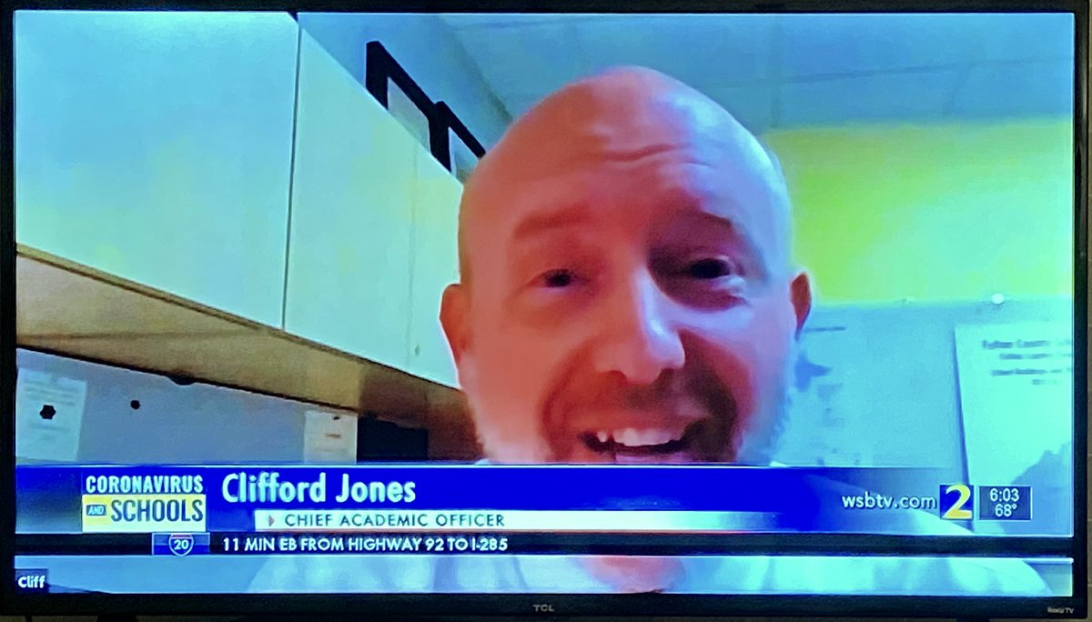 FSIAprincipal's tweet photo. Good morning to you too @CJ_FCS_CAO ! Kicking off Phase 1 today! #fcsconnected #fcsmaskup https://t.co/xHkoqGAdOa