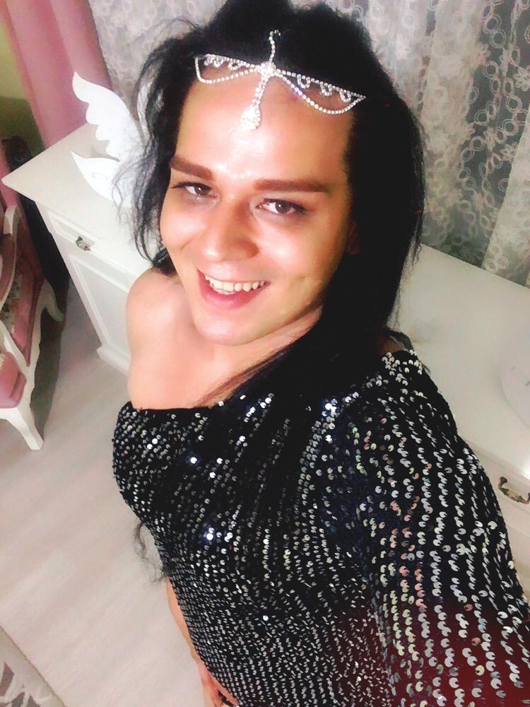 azizeyagmur2's tweet photo. @KralicesiYalova
 
bu dönmeyi dikkat edin madde bağımlısın GIRTLAK KANSERİNE NEDEN OLUR  
@YalovaKralie1

 #yalovatravesti #yalovagay #yalovapasif 
@Kralie70994784

@Kralie70994784

@KralicesiYalova https://t.co/JTKCNSgQu1