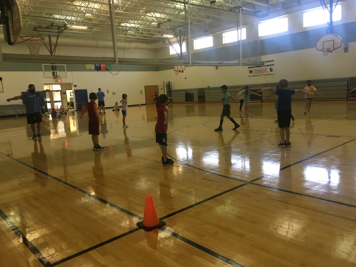 AESstars's tweet image. #MCPSFirstDay #AuburnStrong