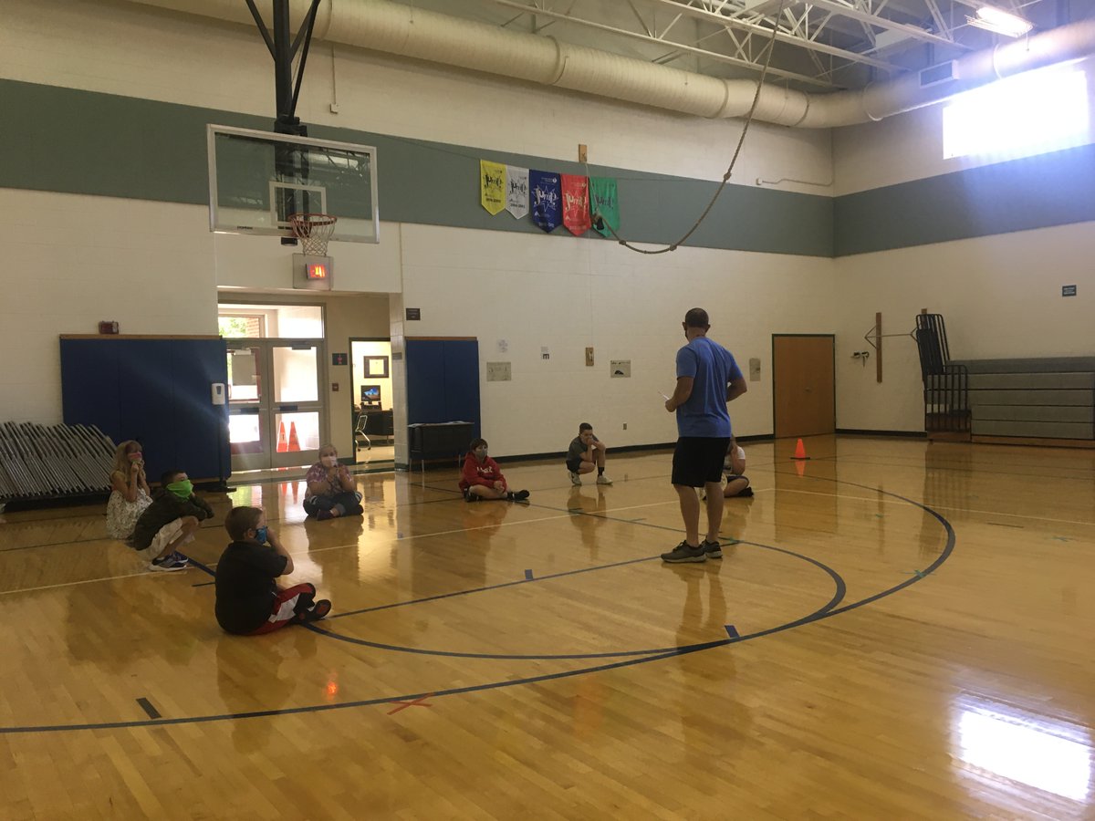 AESstars's tweet image. #MCPSFirstDay #AuburnStrong