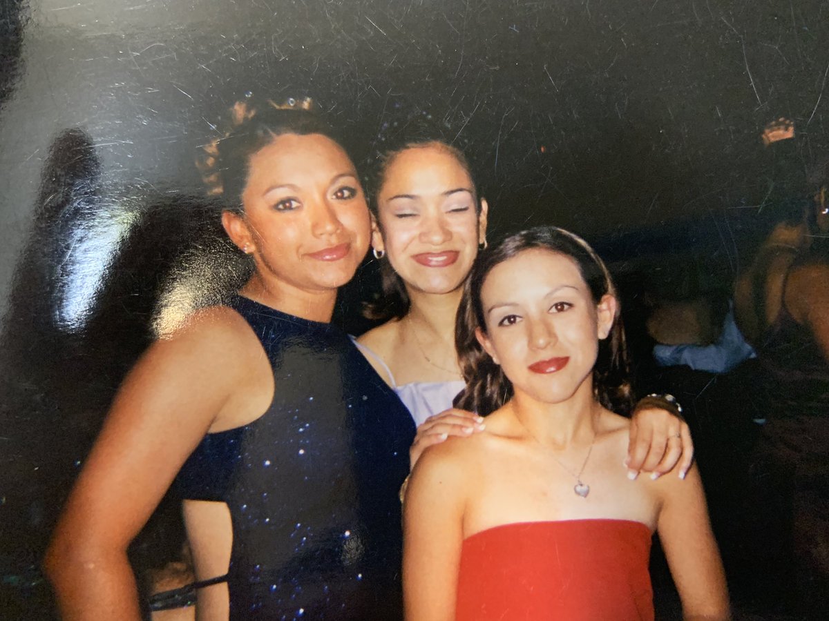 juliame83's tweet photo. Socorro high school Alumni week @SocorroStuco #bulldogpride #prom2002 @NVMoreno_ESS ❤️ @shsyerds https://t.co/qilZfBypOM