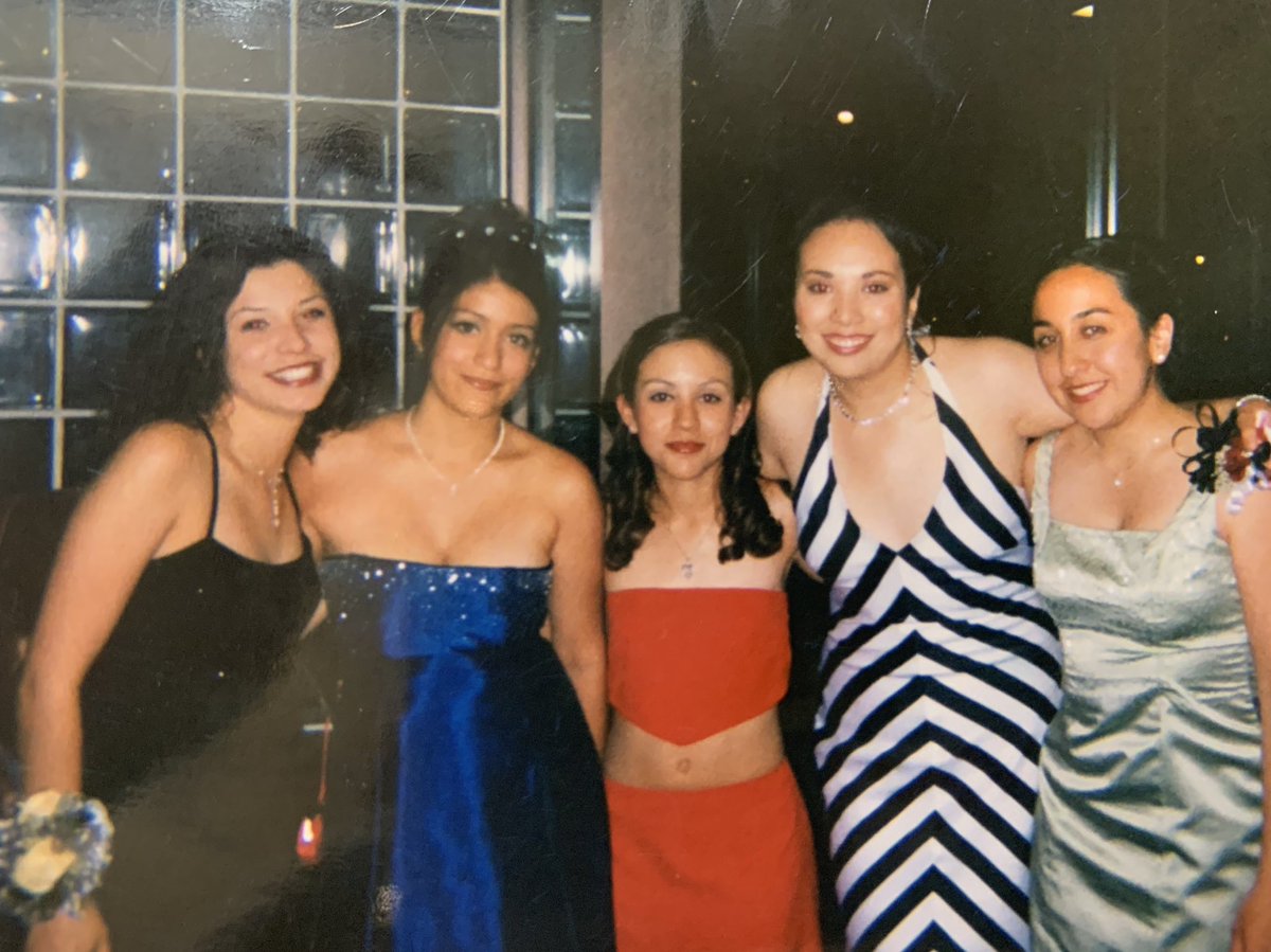 juliame83's tweet photo. Socorro high school Alumni week @SocorroStuco #bulldogpride #prom2002 @NVMoreno_ESS ❤️ @shsyerds https://t.co/qilZfBypOM