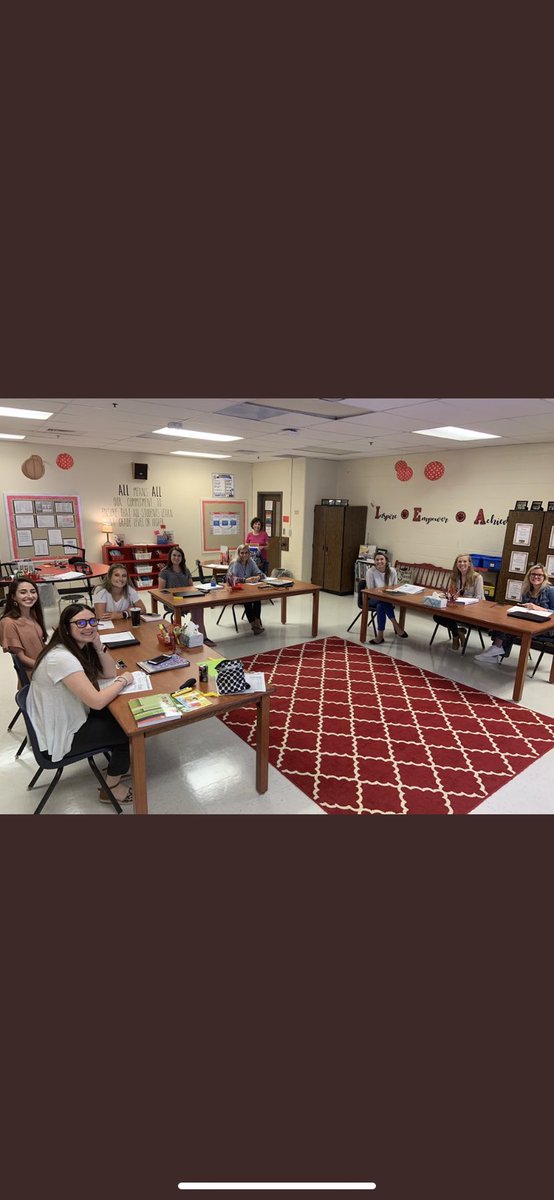 MrsHemphill304's tweet photo. Love that @bakerelembears makes weekly PL’s so much fun with prizes ❤️❤️. Thank you @steph_oneal_ !! https://t.co/RIGA8ulcjB
