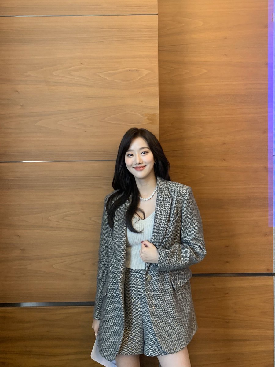 [#나은]
⭐️BIAF2020 홍보대사 이나은⭐️

나은이와 함께하는 BIAF2020 기자회견이 잠시 후 11시부터 시작됩니다❣️
파인에플🍍 우리 생중계로 만나요🤎

▶️ bit.ly/3bFv02I

#APRIL #에이프릴 #이나은 #부천국제애니메이션페스티벌 #BIAF2020