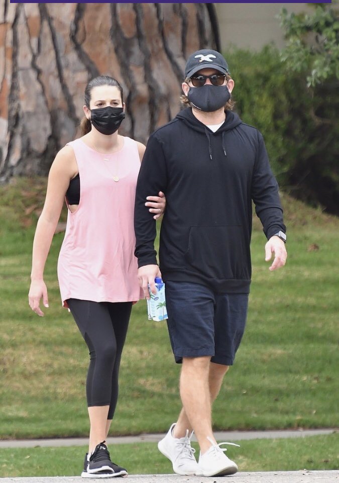 📸 Lea Michele and Zandy Reich  out for a walk in Los Angeles (September 8, 2020)