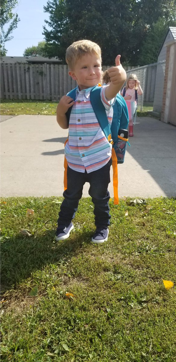 orchardparkdsbn's tweet photo. This pretty much sums up our first day at OP! Way to go grade K and 1!! #OPStrong β
#OPPS @dsbn https://t.co/ryNjAsPSTT