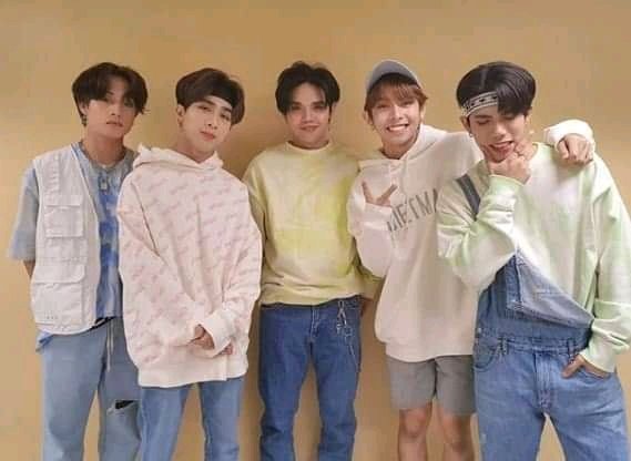 WNikkola's tweet photo. Since #cancelkorea  is trending now let me introduce to y'all
PPOP.
SB19
1ST ONE
MNL48 https://t.co/SWDZt94o6R