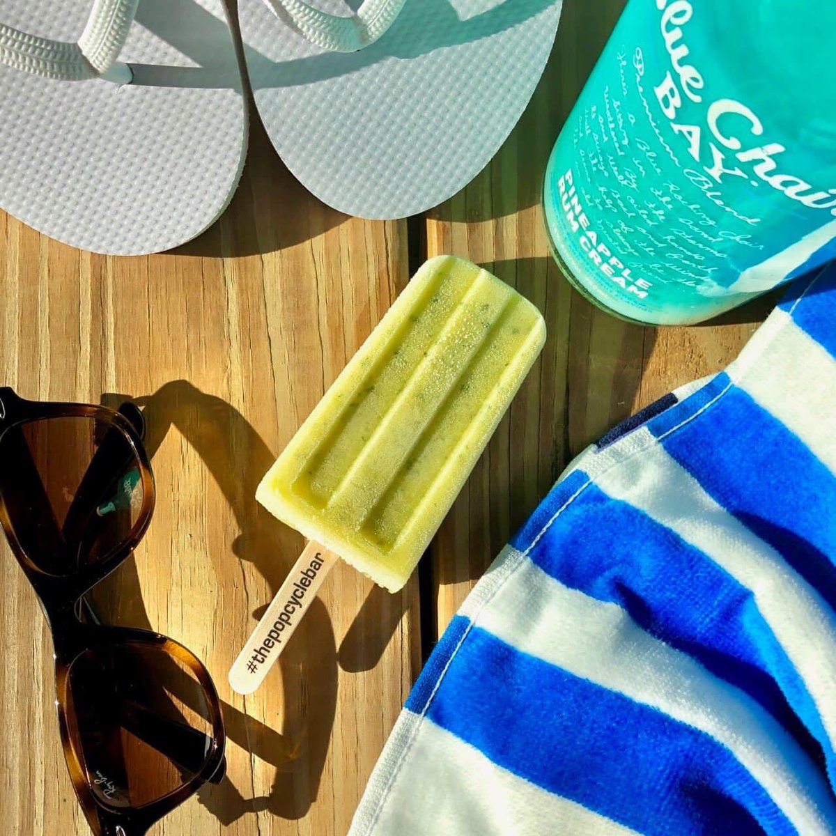 ThePopcycleBar's tweet photo. A refreshing @BlueChairBayRum Pineapple Mojito PopCycle is exactly what you need to stay cool on a hot day. #boozypops #boozypopsicles #pineapplemojito #mojito #mojitopopsicle https://t.co/c3jn3sHSx1