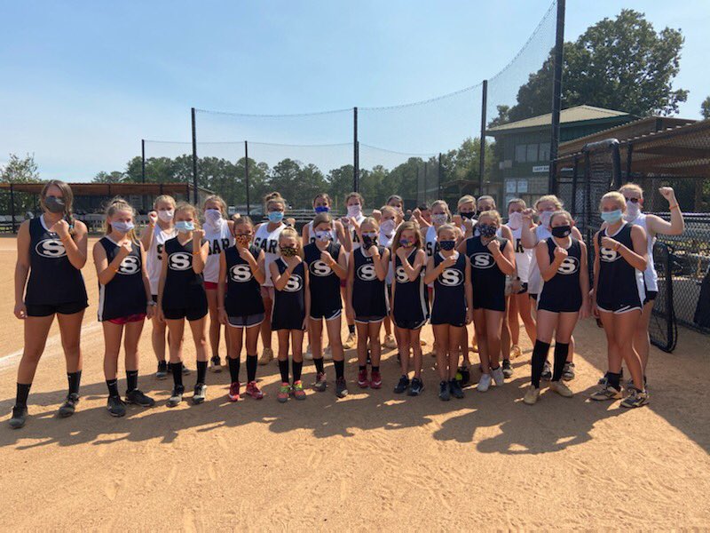 _GSWSoftball's tweet photo. Please help us show support for @alexriccardi during her battle against leukemia. We #Run4Alex every sprint, every mile, every lap with her in our hearts. Wristbands are $3 and all proceeds go to the Leukemia and Lymphoma Society 🧡 DM for wristband #Run4Alex #canesbaby💙🌪⭐️ https://t.co/g1pvsnBTVW