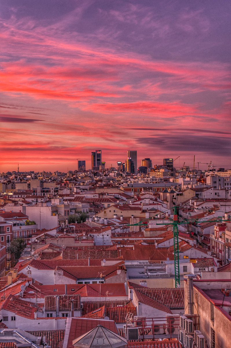 MartaGalan_'s tweet photo. Madrid. https://t.co/lGUhVNjAxi