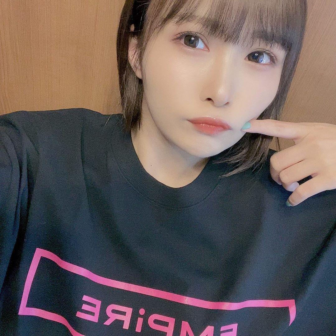 allyuvii's tweet photo. みんなも風邪には気をつけてね💋 https://t.co/wQWmraSSga